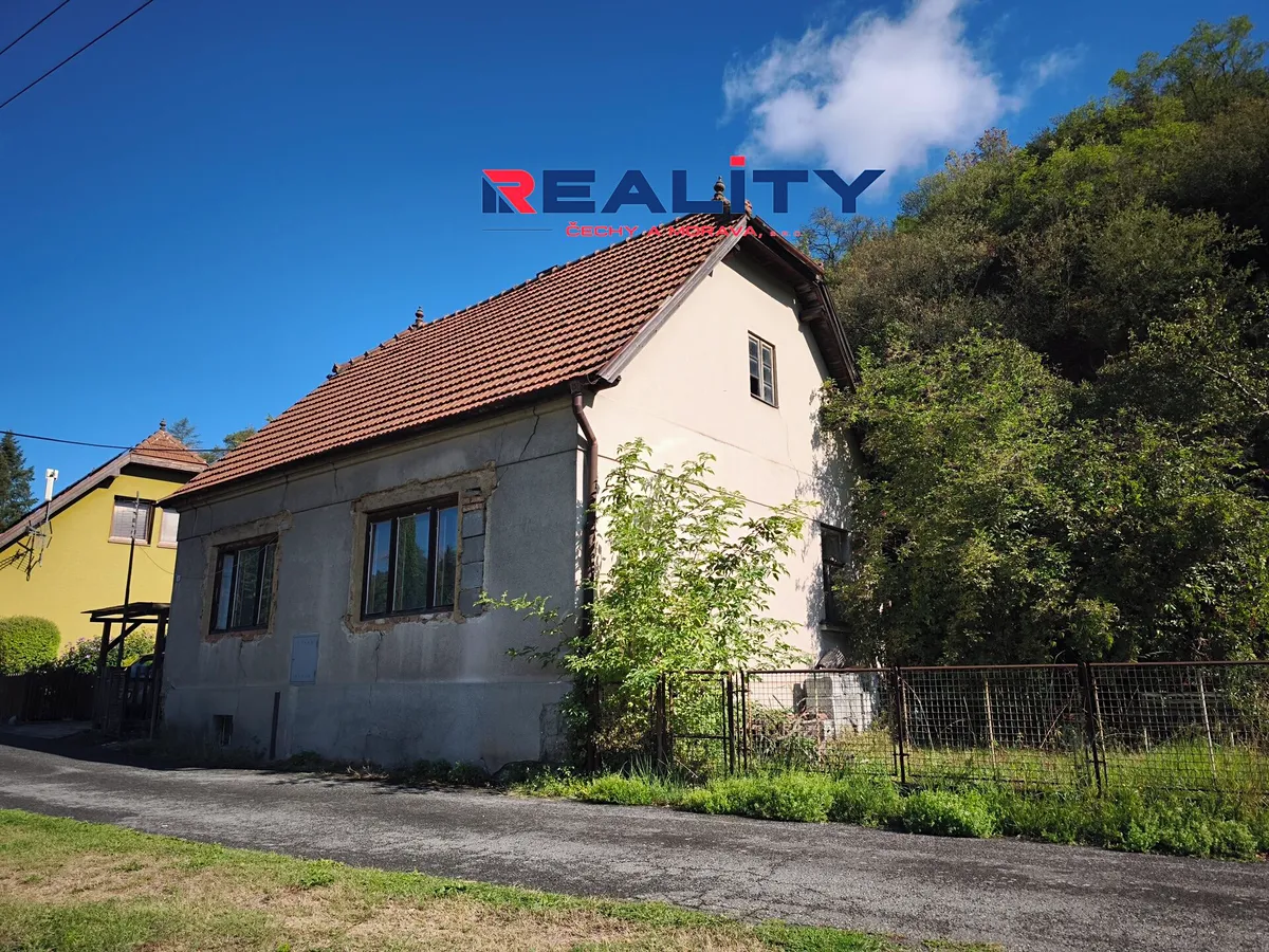 Prodej rodinného domu 82 m², pozemek 1102 m²